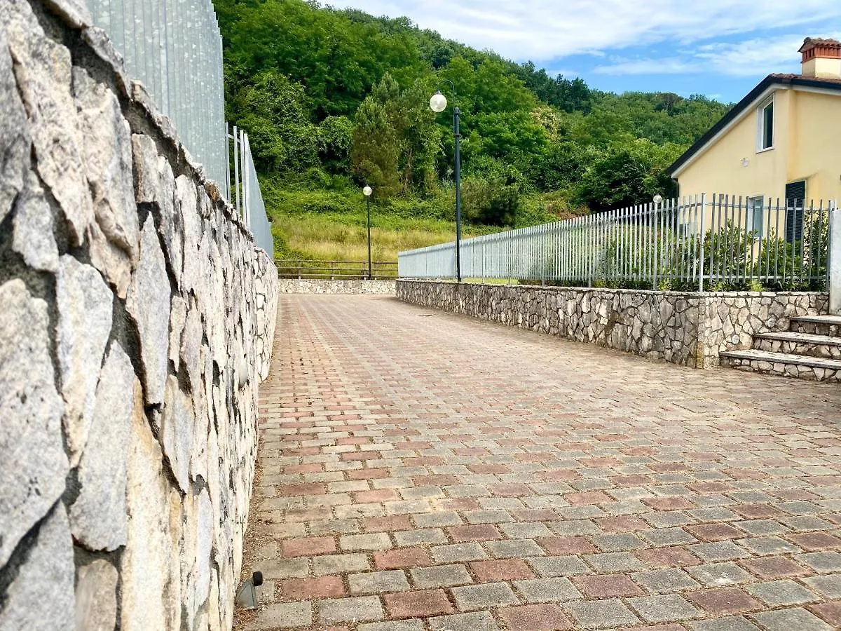 Le Village Sarzana 0*,  Włochy
